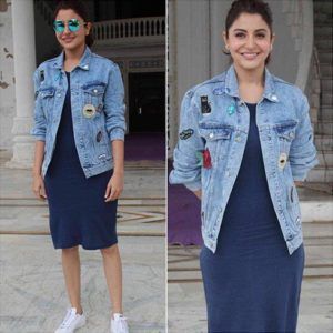 anushka-sharma-in-denim-jacket