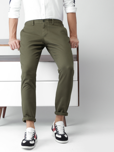 INVICTUS Men Olive Green Slim Fit Self-Design Chinos