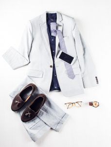 Profession: Entrepreneur | Wardrobe staples: Skinny ties & thick-rimmed glasses