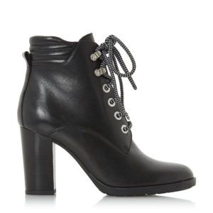 boots_dressbusters
