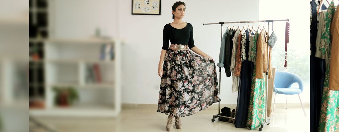 Feature-image-how-to-style-floral-maxi-skirt