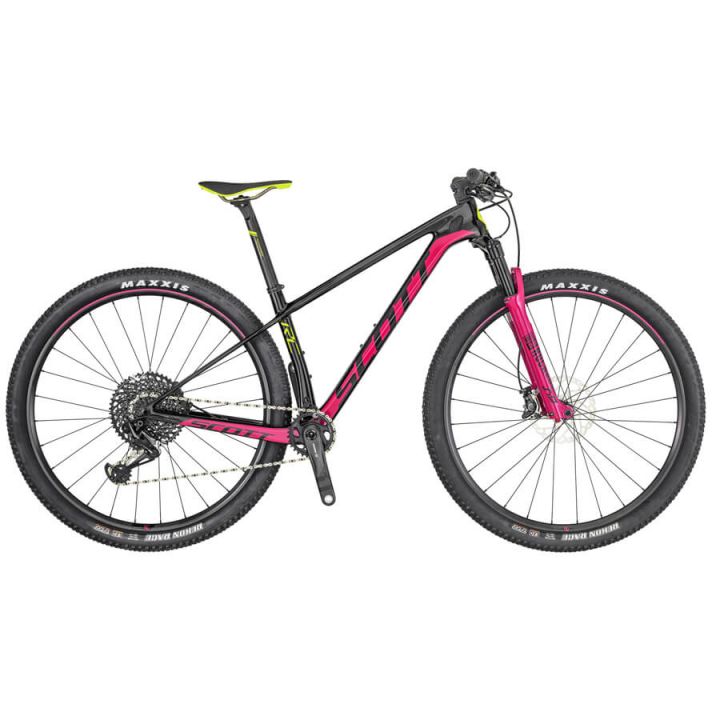When your bike is a light as the 2019 SCOTT Contessa Scale RC 900 hardtail mountain bike, you can be sure to feel good on the trail.