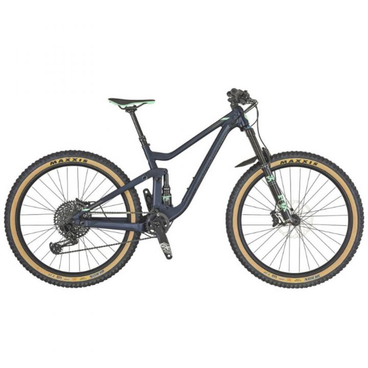 The 2019 Scott Genius 900 Ultimate not only features the best of what Scott has to offer, but it features some of the most advanced design features on the market.