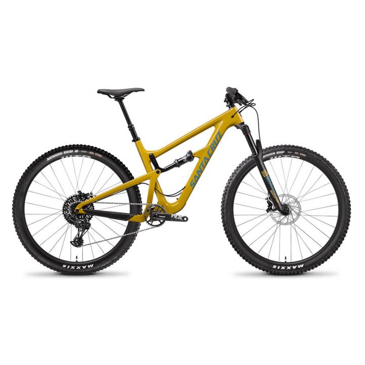 The Santa Cruz Hightower C is ready to shred all over the mountain with both a 29er or 27.5+ wheelset option sporting either 140mm or 150mm front fork and 135mm rear travel. Get ready for lots of big smiles and big rides on this great all mountain bike